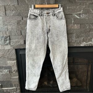 Vintage Guess - Acid Wash Denim - High Rise Skinny W/ Zippered Ankles